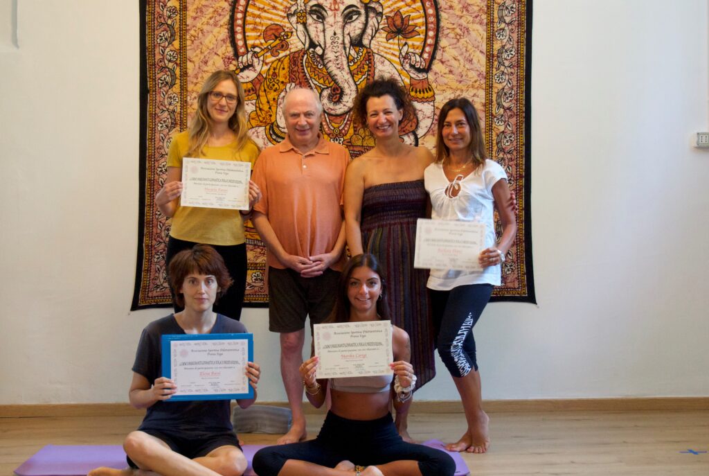 Formazione Insegnanti Yoga del Respiro con il Maestro Rino Siniscalchi